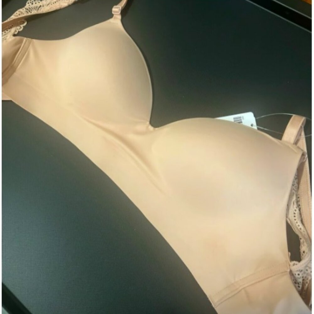 Soma Intimates Enbliss Luxe Wireless Lace J Hook Bra Size 34B New